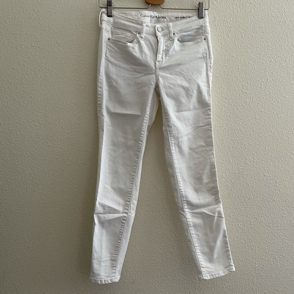 Calvin Klein Jeans White Ankle Skinny Sz 4 - Picture 1 of 5